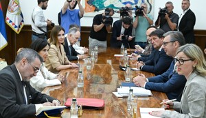 Aleksandar Vučić i ministarkа odbrane Kraljevine Španije Margarita Robles Fernandes