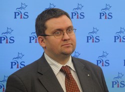 Rozłam w PiS. Kolejny poseł odchodzi