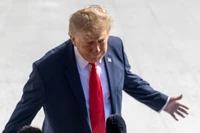 "Nie takie rzeczy już się zdarzały". Sposoby, z których może skorzystać Trump, by zakwestionować wyniki wyborów [ANALIZA]