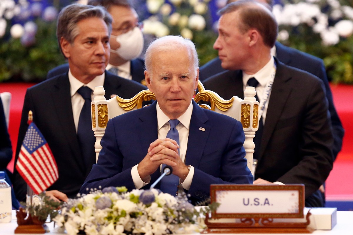 Prezydent USA: Konkurujemy z Chinami, ale nie chcemy popaść z nimi w konflikt
