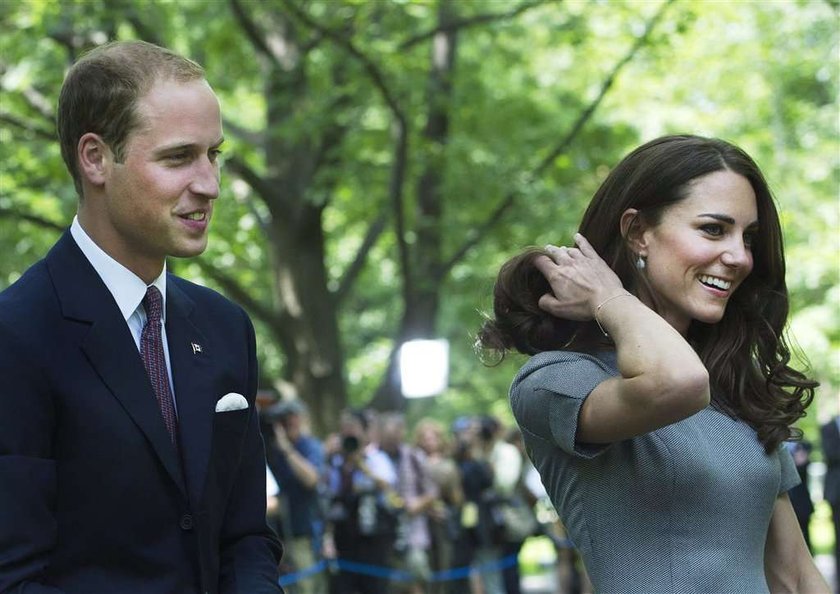 Książę William zagonił Kate do pracy! Dał jej łopatę