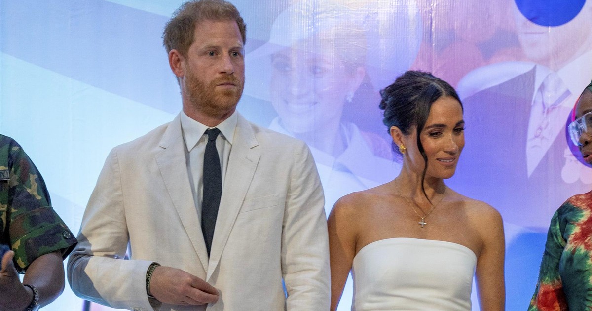 La crisis matrimonial del príncipe Harry. Megan se mudó de la casa