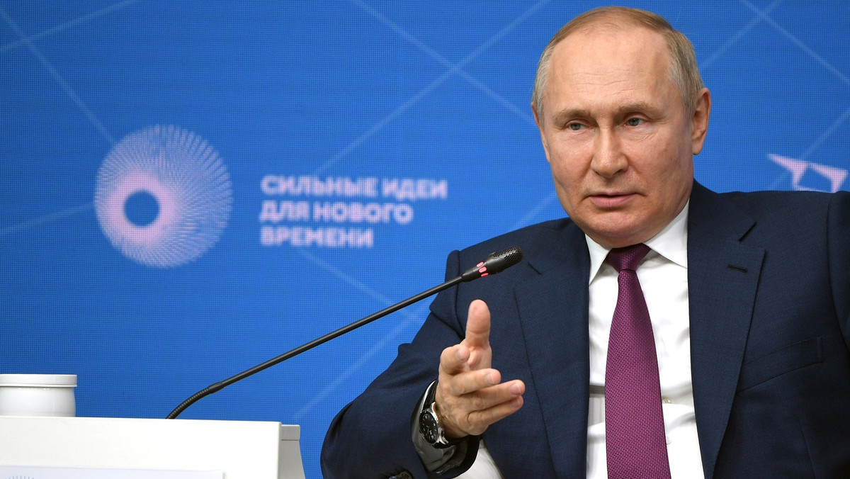 Czy Rosja Putina może upaść jak ZSRR? Ekspertka nakreśliła cztery scenariusze