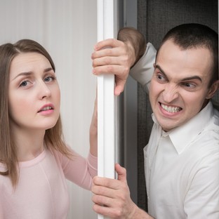 9 biztos jel, hogy pszichopatával van dolga – ismerje fel időben a veszélyt!