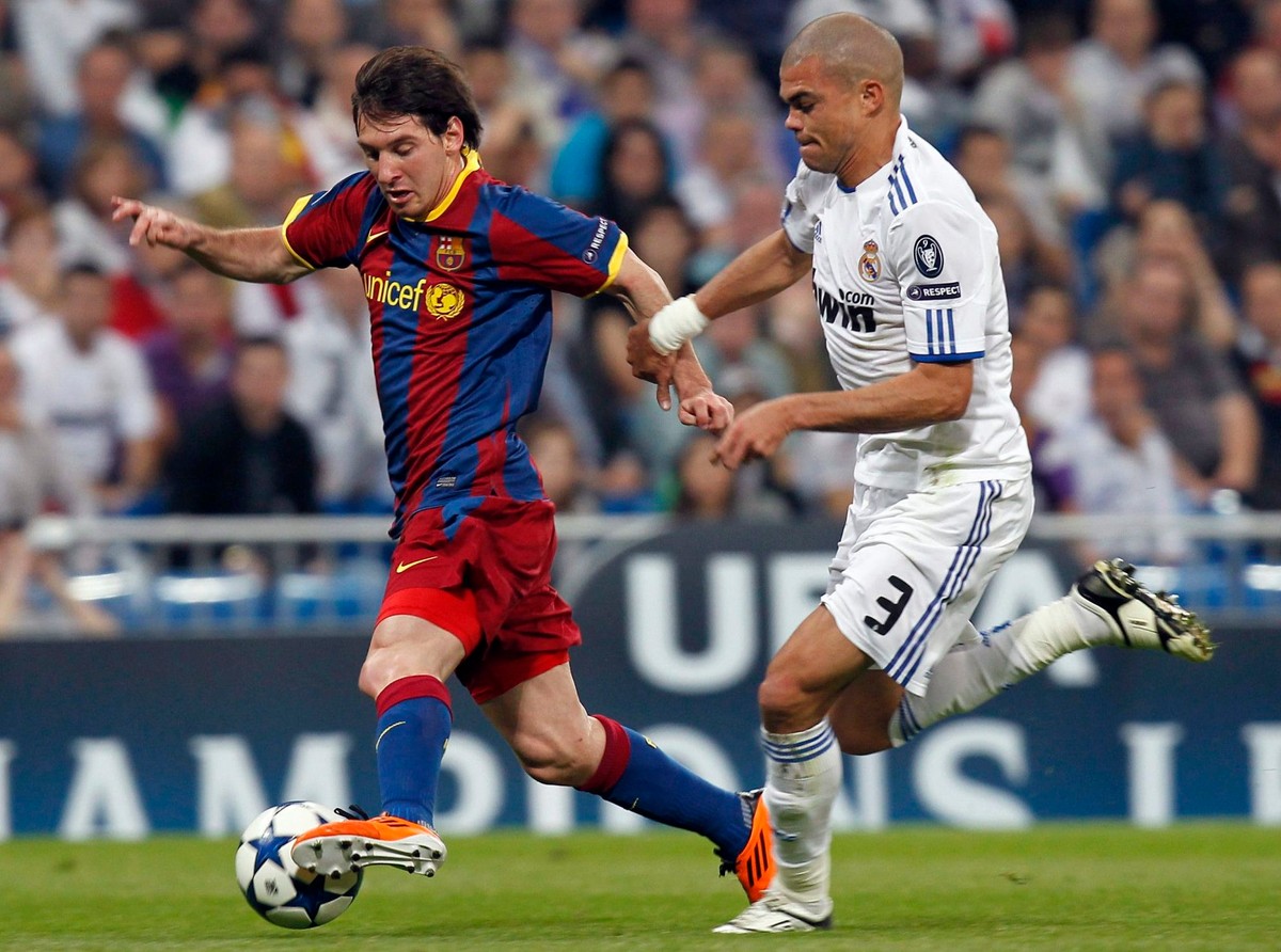 Messi królem Madrytu. Barcelona bliżej finału. Zobacz gole