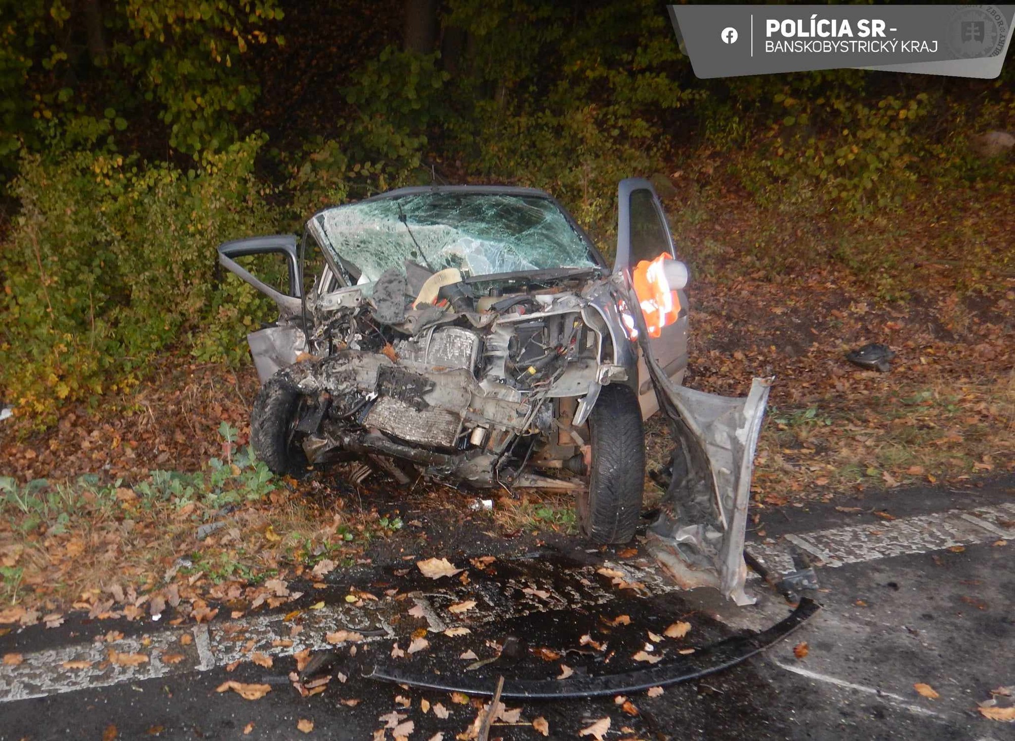 K dopravnej nehode došlo na ceste 1/16 v smere z Detvy do Zvolena.