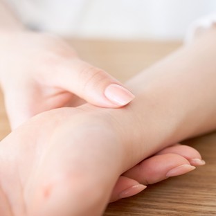 Így mérheti meg pontosan a szívverését vérnyomásmérő, vagy okosóra nélkül