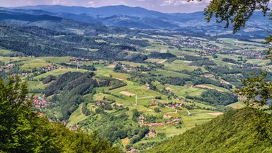 Beskidy: Dobre warunki na szlakach. GOPR ostrzega przed upałami i burzami