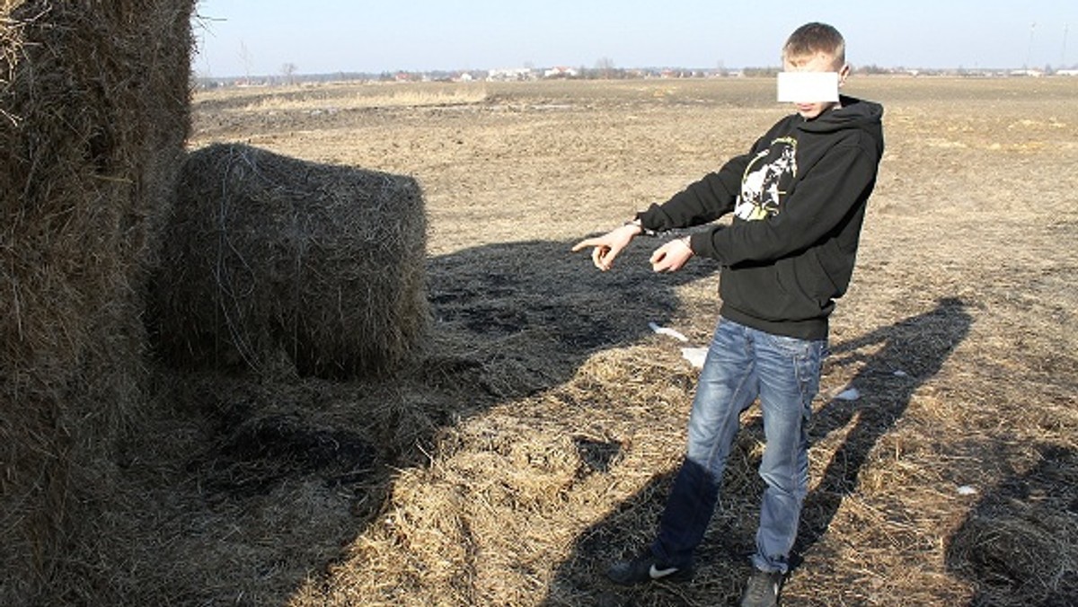 W tym tygodniu funkcjonariusze wągrowieckiej komendy zatrzymali trzech podpalaczy. Mężczyźni podpalali stogi na terenie gminy Mieścisko. Uciążliwy dla mieszkańców proceder trwał od 28 września 2012 roku do 10 lutego br. Spłonęło 8 stogów wartych około 52 tysięcy złotych. Zatrzymanym grozi 5 lat więzienia.