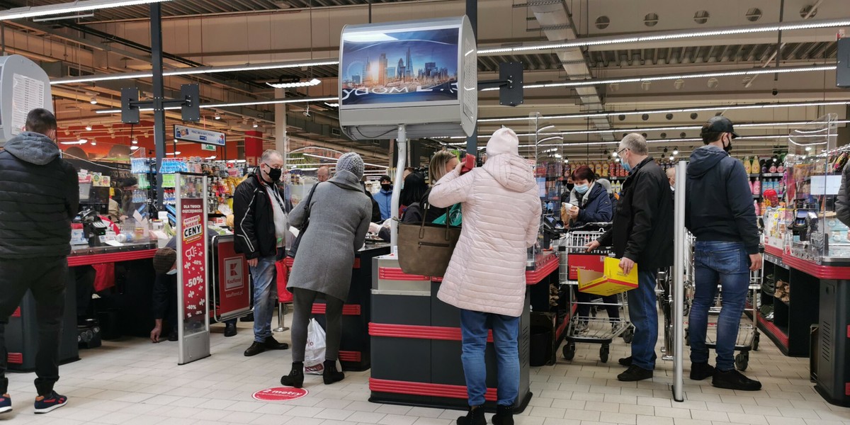 Kaufland planuje zwiększać zatrudnienie w 2023 r.