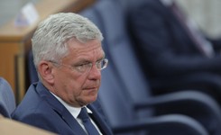 Karczewski: Generalnie mamy wolne łóżka, tylko dotarcie do nich jest utrudnione