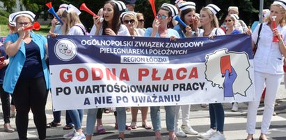 Nadciąga wielki protest w ochronie zdrowia, ale wielu już dziś odchodzi. "Nie dam się dłużej szantażować umierającymi pacjentami"