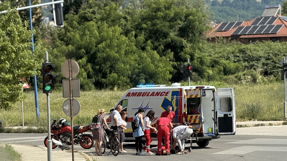 Oboren biciklista u Čačku 
