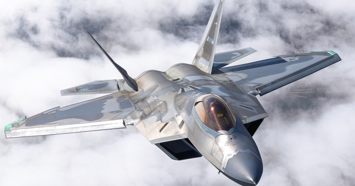 F-22 Raptor gotów do ataku. Nowa wersja ma zmiażdżyć Su-57 i J-20