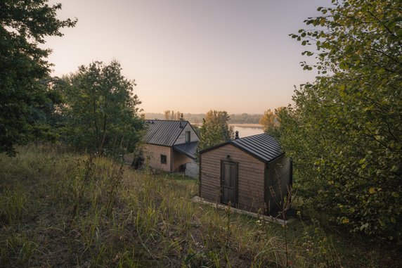 Domek nad Wisłą. Idealny, by odpocząć w otoczeniu natury