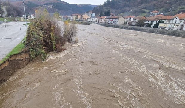 1668943774Prijepolje-lim-izlivanje-fotorina1 (2)