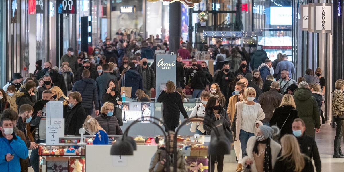 Niedziele handlowe w 2020 r. Czy w niedzielę 13.12.2020 będzie można zrobić zakupy?