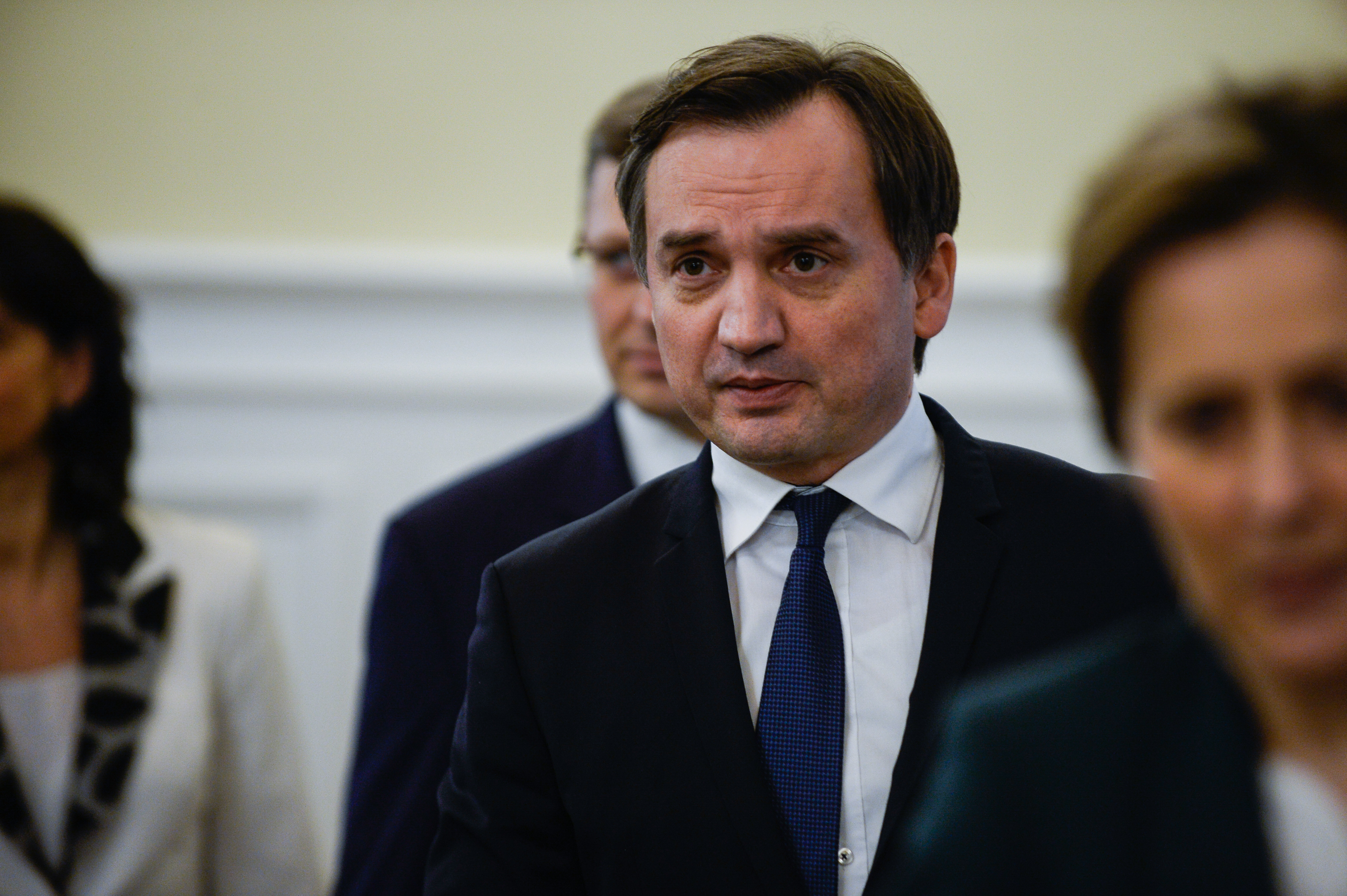 Sąd rozpatruje areszt dla Ziobry: Były minister ukrywa się na Węgrzech