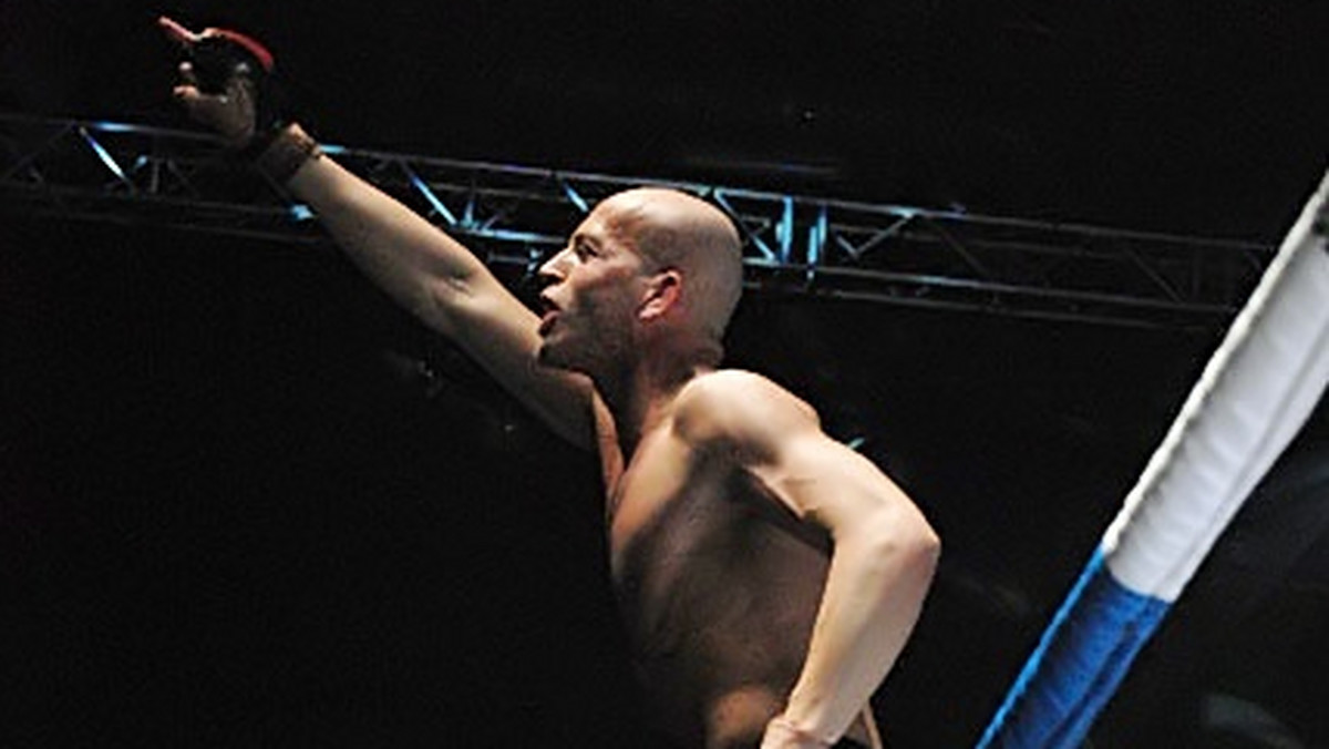 Polski zawodnik Maciej Jewtuszko (7-0 MMA, 0-0 WEC) podpisał kontrakt z organizacją World Extreme Cagefighting (WEC) i wystąpi na najbliższym evencie tej organizacji WEC 50, który odbędzie się w hali The Pearl at the Palms Casino Resort w Las Vegas 18 sierpnia. Rywalem Polaka będzie Anthony Njokuani (12-3 MMA, 3-2 WEC), dla którego walka z Polakiem będzie szóstym pojedynkiem w WEC. Jest pierwszym polskim zawodnikiem w tej organizacji, chociaż walczą w niej zawodnicy z polskimi korzeniami.