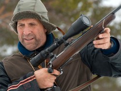 Człowiek wilkowi "Wilkiem"