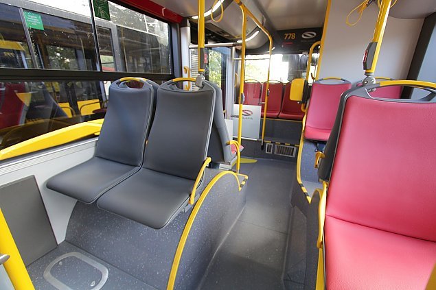 Nowe fotele w warszawskich autobusach. Źródło: ZTM