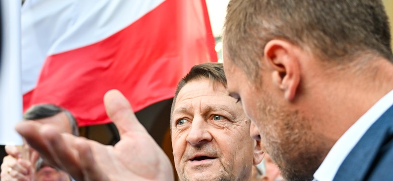 Policja w domu Ryszarda Majdzika. U działacza PiS znaleźli nielegalną broń