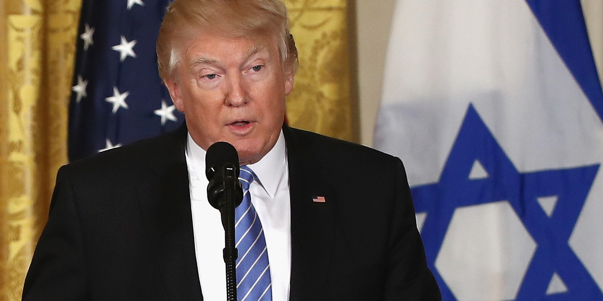 Trump begins answer to question about rise of anti-Semitism by boasting about Electoral College victory