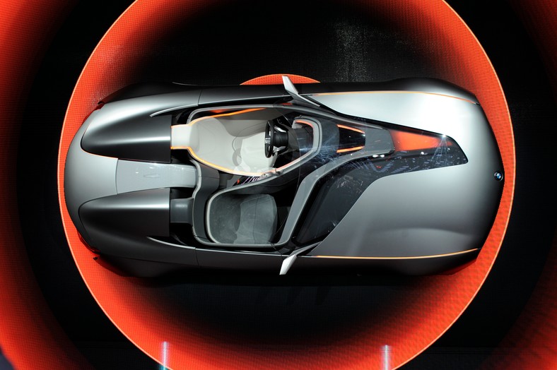 BMW Vision ConnectedDrive 6