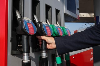 Co dalej z cenami paliw? Zmiany na stacjach od 16 marca. Polacy złapią się za głowy
