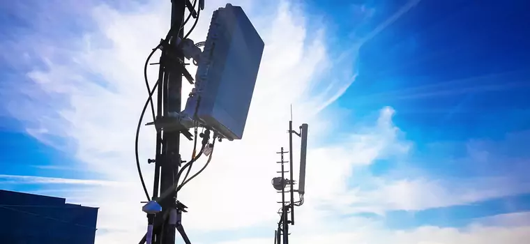 W Wielkiej Brytanii zniszczono stację bazową. Powód? Koronawirus i 5G