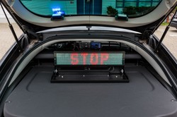 Policja przejęła radiowozy ITD. Tak rozpoznasz nowe i zamaskowane auta drogówki. ZDJĘCIA