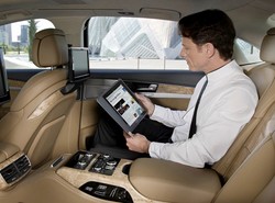 Jest pierwsze auto z internetem w kabinie