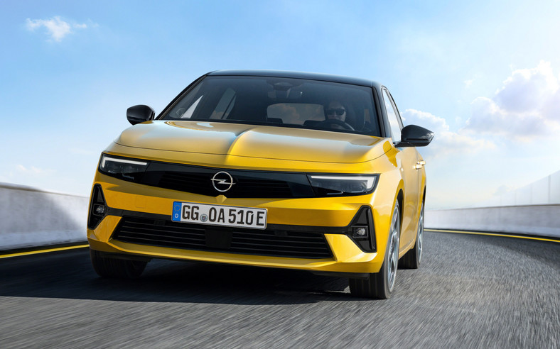 Opel Astra VI 2021