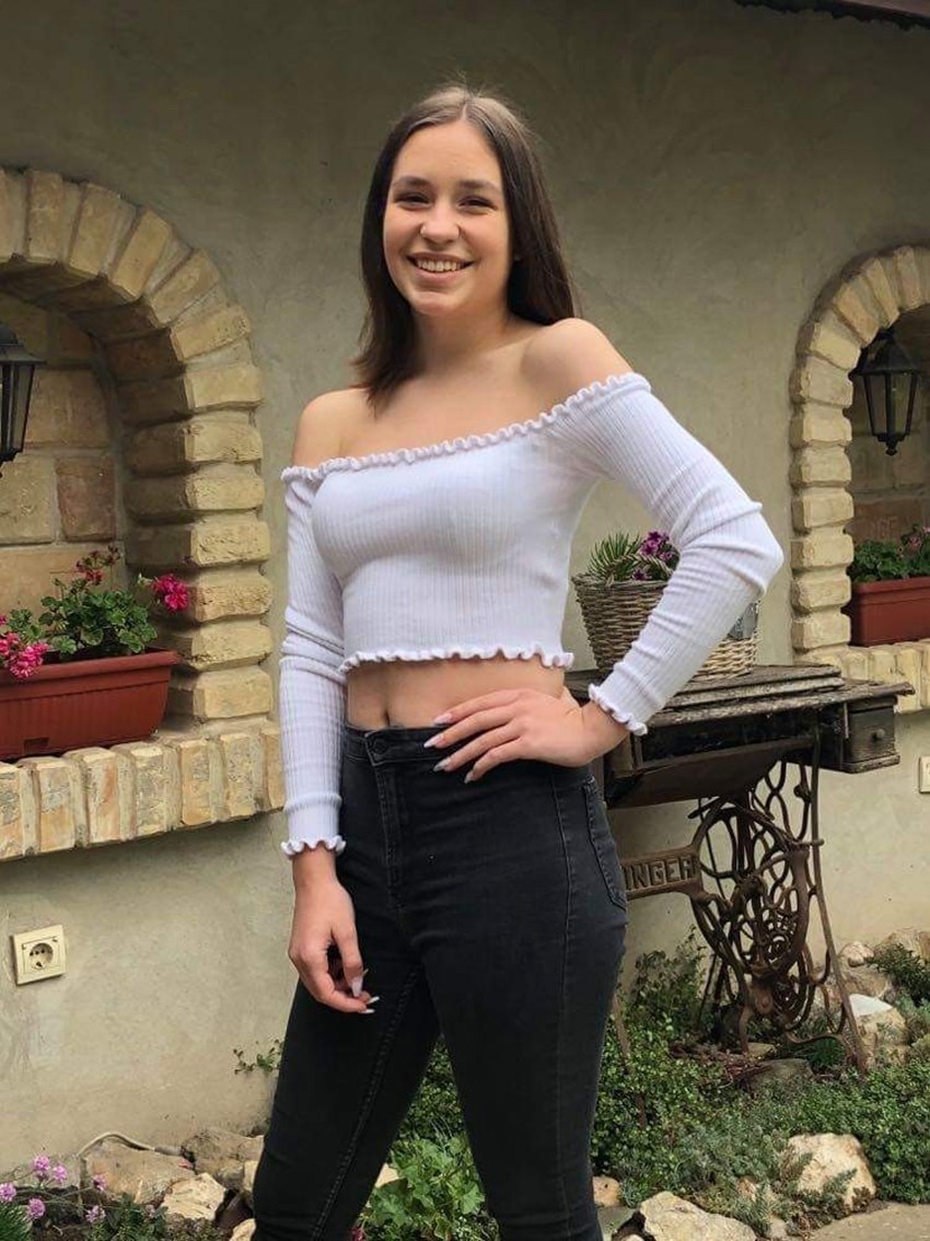 Skoro da sam se skroz oporavila i čak sam porasla pet centimetara, jedva čekam da se vratim rukometu - Ester (16)