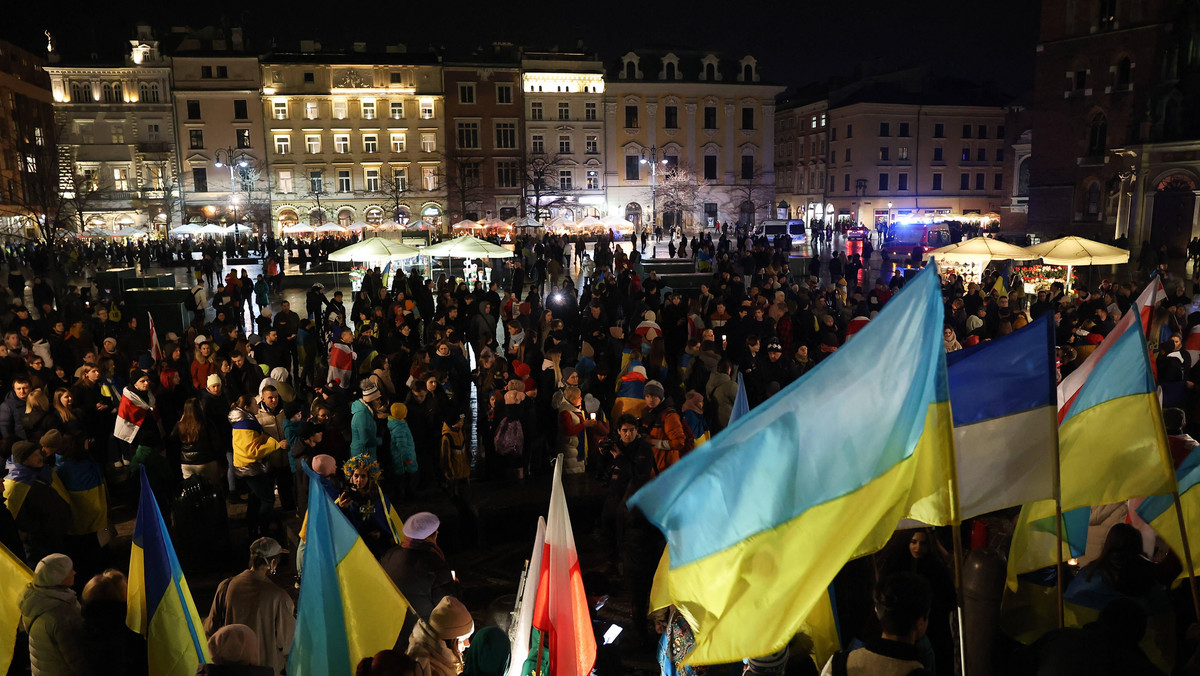 Sondaż: Ukraińcy w Polsce. Czy ich obecność jest korzystna dla kraju?