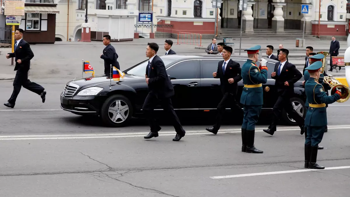 Opancerzony Mercedes Kim Dzong Una