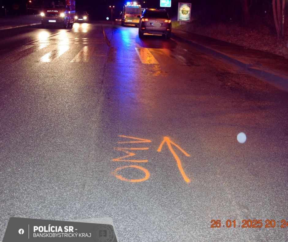 V Banskej Bystrici došlo k vážnej dopravnej nehode.