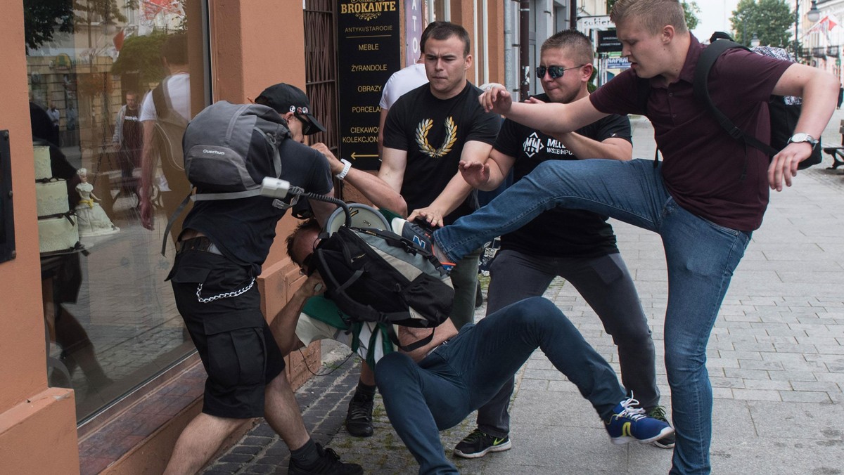 Manifestacja KOD w Radomiu