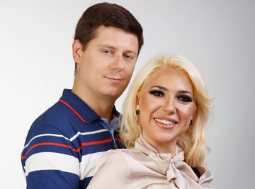 Evo kako bivši muž Jovane Jeremić provodi današnji praznik: Voja se uslikao u autu, fotografija za kratko vreme prikupila veliki broj lajkova