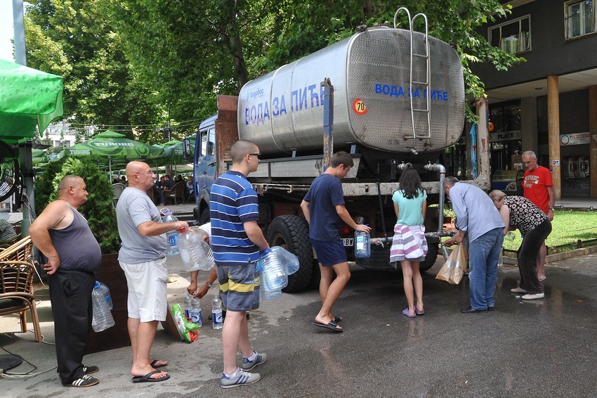 Užičani se snabdevaju iz cisterni