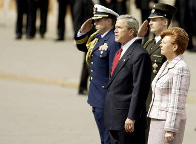 Bush na Łotwie / 10.jpg