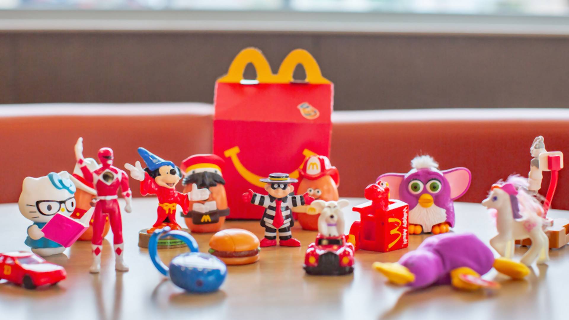 McDonald's wycofa plastikowe zabawki z zestawów Happy Meal Noizz