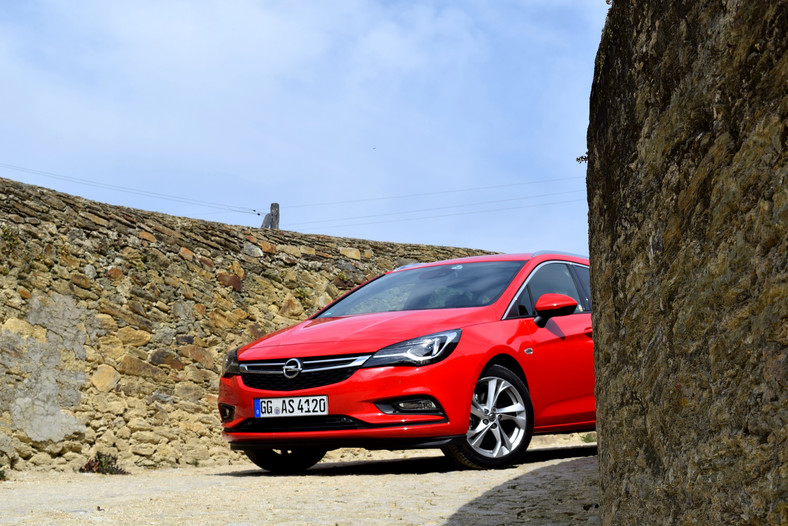 Opel Astra Sports Tourer