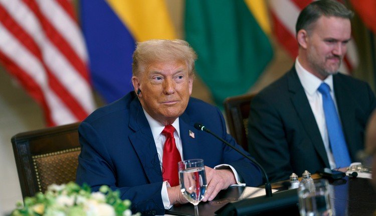 Trump: Jestem rozczarowany Rosją. W poniedziałek ogłoszę coś ważnego