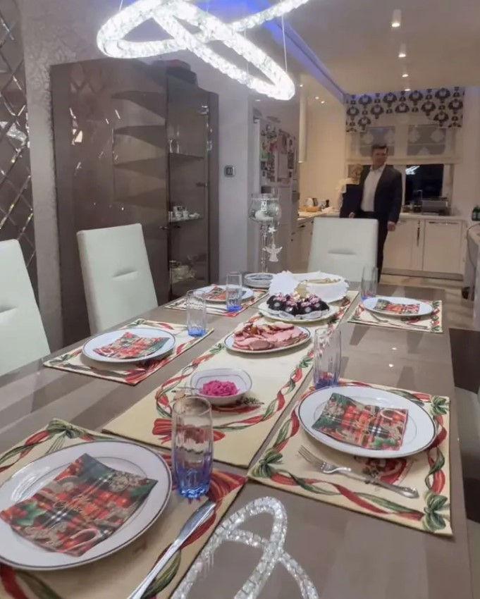 Kuchnia i jadalnia w domu Danuty i Zenka Martyniuków