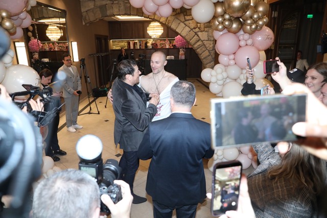 Aca Sofronijević slavlje rođenje deteta