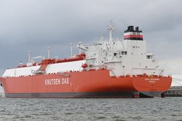 Europa zużywa coraz mniej gazu. Rosyjski LNG wciąż jednak płynie do portów