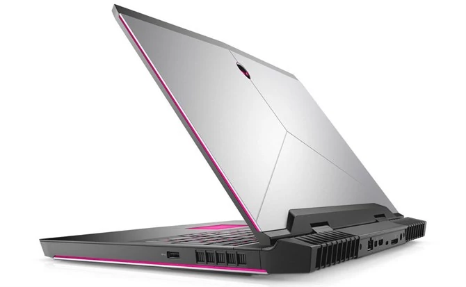 Alienware 17