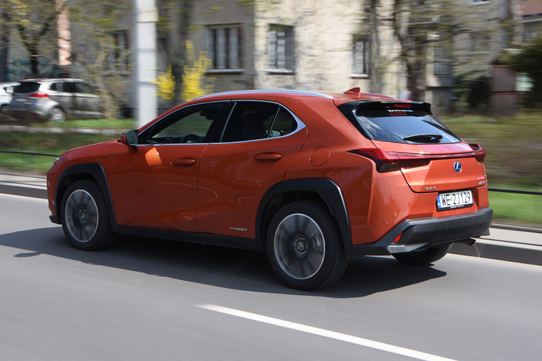 Lexus UX 250h