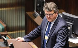 Wąsik o wyroku Izby Pracy SN: Podważa rozwiązania, które są w wielu krajach UE